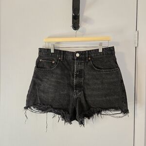 ZARA black jean shorts - size 10
